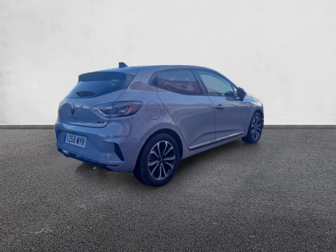 Renault Clio Techno E-Tech full hybrid 145 (103kw)