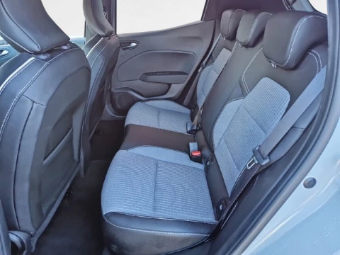 Renault Clio Techno E-Tech full hybrid 145 (103kw)