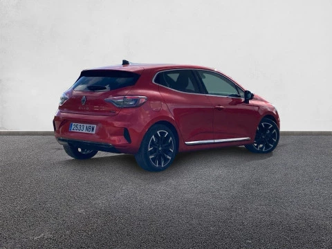 Renault Clio Techno full hybrid E-Tech 145 (103Kw)