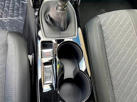 Peugeot 2008 1.2 GASOLINA 100 S&S ALLURE 5P