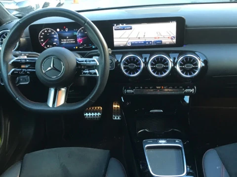 Mercedes-Benz Clase A  180