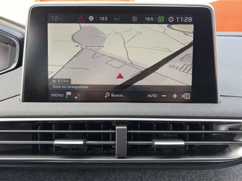 Peugeot 3008 PureTech 130 SANDS Allure 96 kW (130 CV)