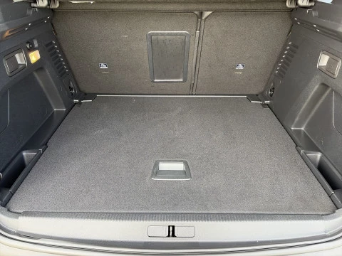 Peugeot 3008 PureTech 130 SANDS Allure 96 kW (130 CV)