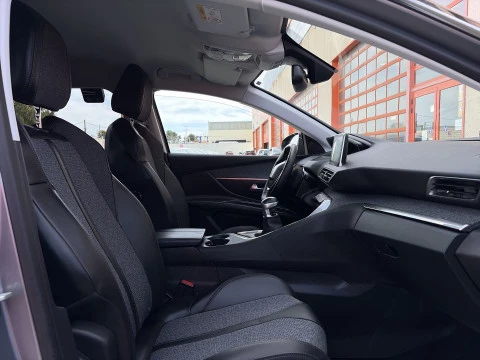 Peugeot 3008 PureTech 130 SANDS Allure 96 kW (130 CV)