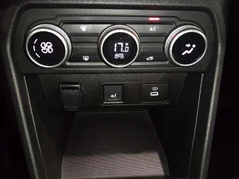 Dacia Jogger  Gasolina/Gas  1.0 ECO-G Extreme Go 74kW 7pl.