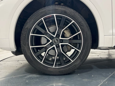 Audi Q5 Black line 40 TDI 150kW quattro-ultra