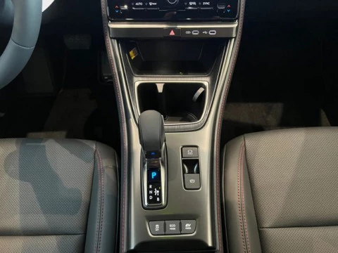 Lexus LBX 1.5 136cv HEV Emotion