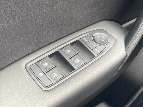 Renault Captur Intens TCe 140CV GPF Micro Híbrido