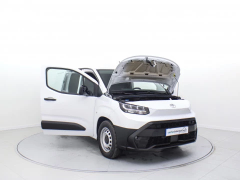 Toyota Proace 50 KWH EV VAN L1 G
