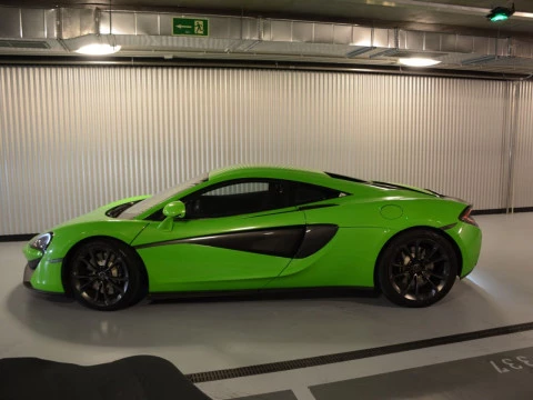 McLaren 540C Coupe