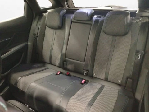 Peugeot 3008 Hybrid 225 e-EAT8 Allure