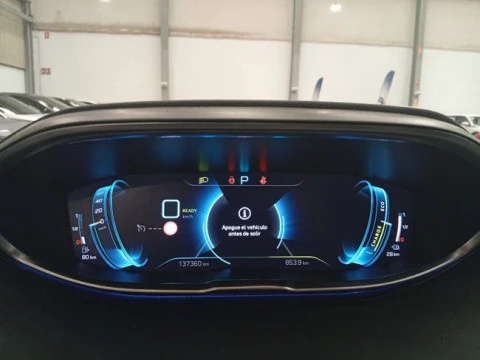 Peugeot 3008 Hybrid 225 e-EAT8 Allure