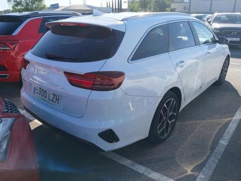 Kia Ceed Tourer Tourer 1.0 MHEV 88kW (120CV) Tech DCT