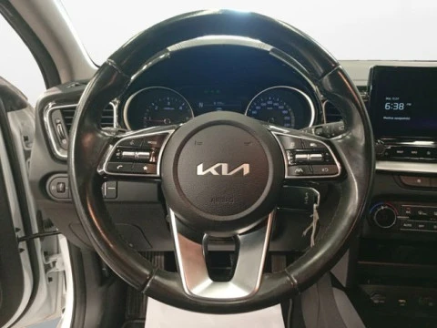 Kia Ceed Tourer Tourer 1.0 MHEV 88kW (120CV) Tech DCT