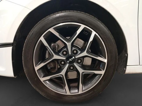 Kia Ceed Tourer Tourer 1.0 MHEV 88kW (120CV) Tech DCT
