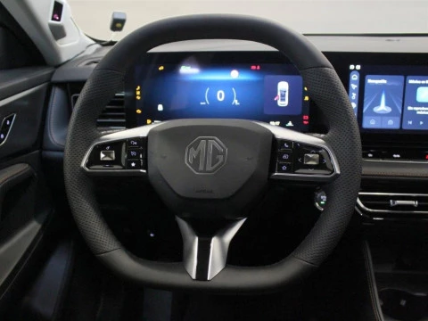 MG HS 1.5T Luxury