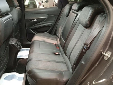 Peugeot 3008 Hybrid 225 e-EAT8 Allure Pack