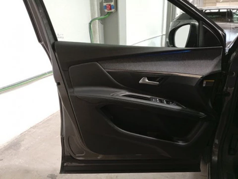 Peugeot 3008 Hybrid 225 e-EAT8 Allure Pack