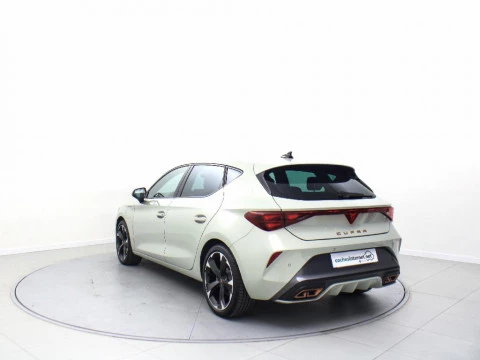 Cupra León 1.5 PHEV 150KW DSG 204 5P