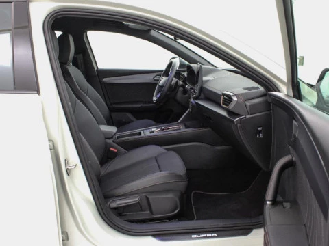 Cupra León 1.5 PHEV 150KW DSG 204 5P