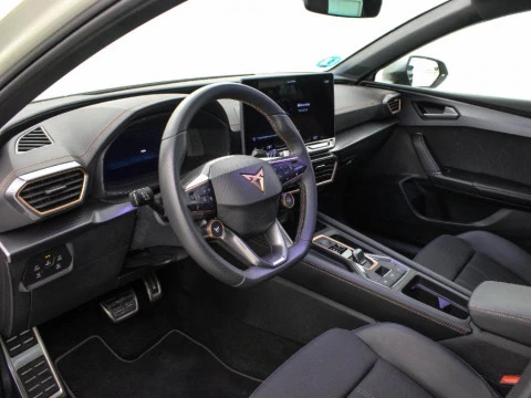 Cupra León 1.5 PHEV 150KW DSG 204 5P