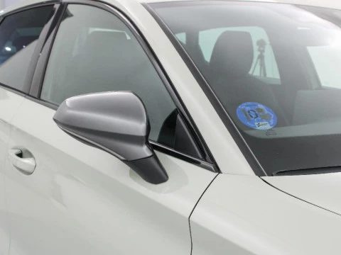 Cupra León 1.5 PHEV 150KW DSG 204 5P