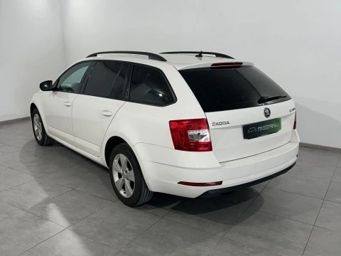 Skoda Octavia Combi 1.6 TDI 85 kW (115 CV) Ambition