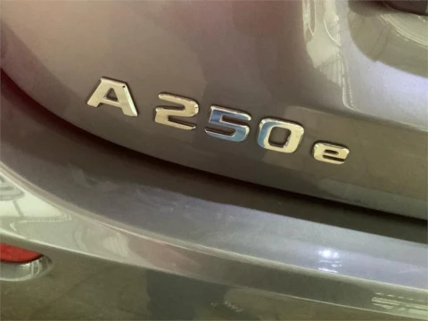 Mercedes-Benz Clase A 250 e