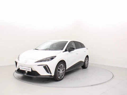 MG4 64KWH LUXURY MY24