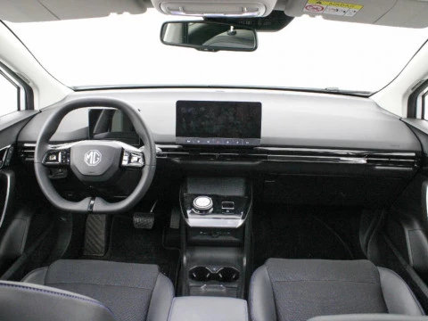 MG4 64KWH LUXURY MY24