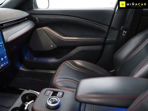 Ford Mustang 198kW Bateria 75.7Kwh