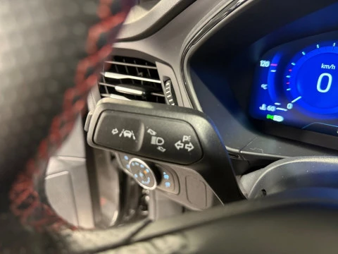 Ford Focus  1.0 Ecoboost MHEV ST Line X 155