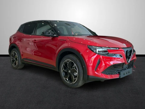 Alfa Romeo Junior Elettrica 115kW (156CV)