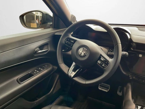 Alfa Romeo Junior Elettrica 115kW (156CV)