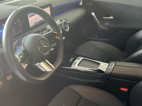 Mercedes-Benz Clase A 200 d Compacto