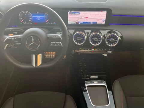 Mercedes-Benz Clase A 200 d Compacto