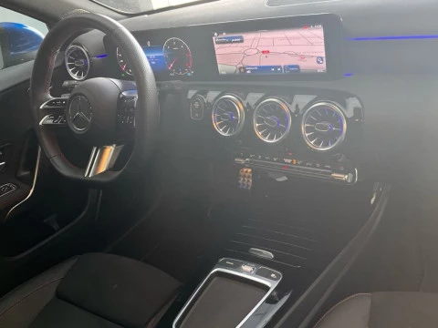 Mercedes-Benz Clase A 200 d Compacto