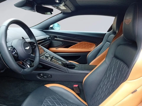 Aston Martin DB12 4.0 V8 Auto