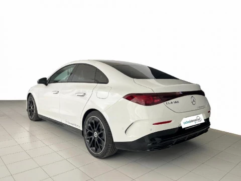 Mercedes-Benz CLA 1.5 CLA 180 MHEV DCT 136 4P