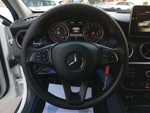 Mercedes-Benz Clase GLA GLA 180