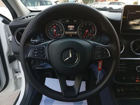 Mercedes-Benz Clase GLA GLA 180