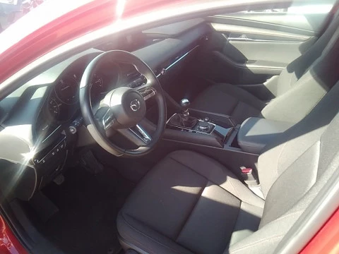 Mazda3 2.0 e-SKYACTIV-G 88KW HOMURA