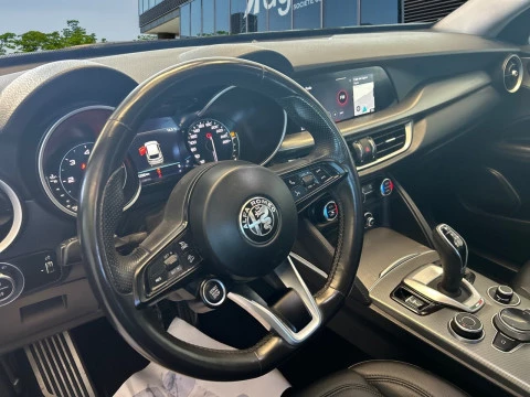 Alfa Romeo Stelvio 2.2 Diésel 140kW (190CV) Sprint RWD