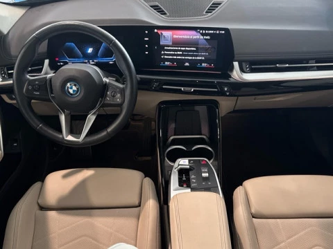 BMW iX1 xDrive30 230 kW (313 CV)
