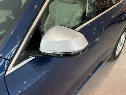 BMW iX1 xDrive30 230 kW (313 CV)