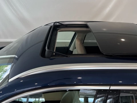 BMW iX1 xDrive30 230 kW (313 CV)