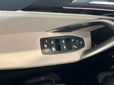 BMW iX1 xDrive30 230 kW (313 CV)