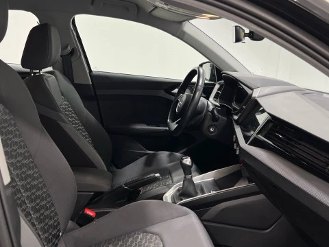 Audi A1 Sportback Adrenalin 30 TFSI 81kW S tron