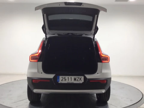 Volvo XC40 XC40 Core, B3 Mild hybrid, Gasolina