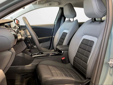 Citroën C4 X Hybrid 145 ë-DCS6 Business Edition